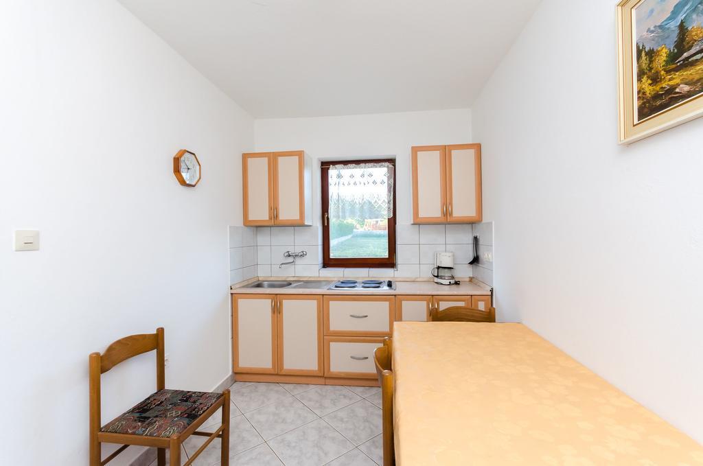 Apartments Dragan Lopar Exterior foto